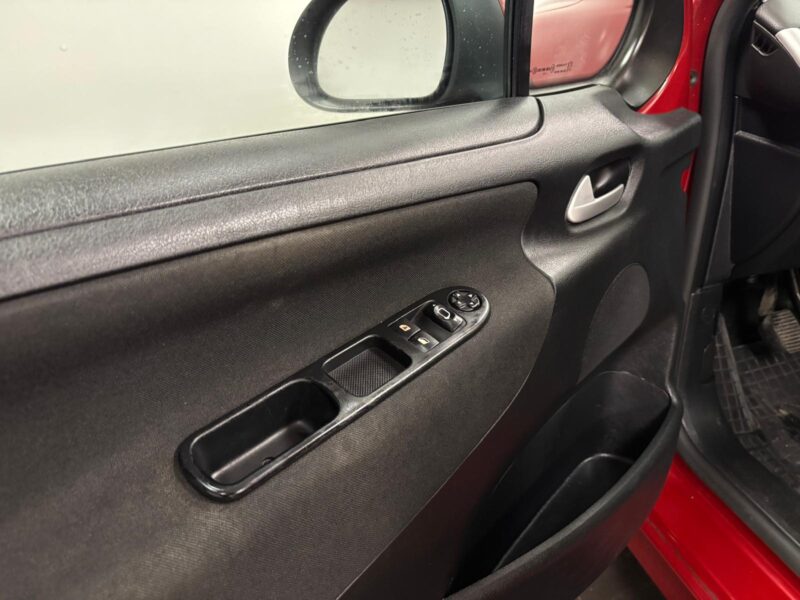 Peugeot 207 SW 1.6 HDi | Nyserv| Drag| bes