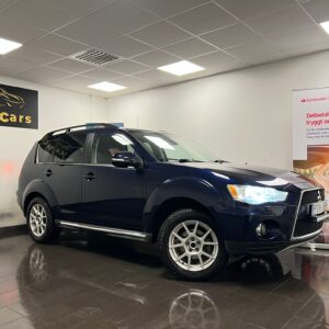 Mitsubishi Outlander 7-Sits 2.4 170hk AWD Business|Drag|Skinn|Nyserv|P-senso