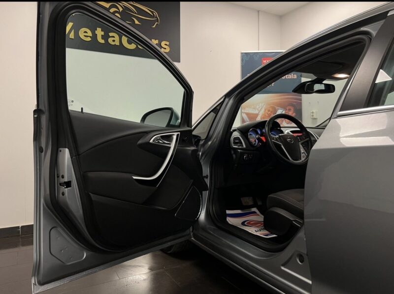 Opel Astra Sports Tourer 2.0 CDTI 165hk|Nyser|K-rem bytt