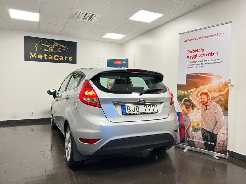 Ford Fiesta 5-dörrar 1.25 Titanium 82hk|Nyserv|2 Ägare
