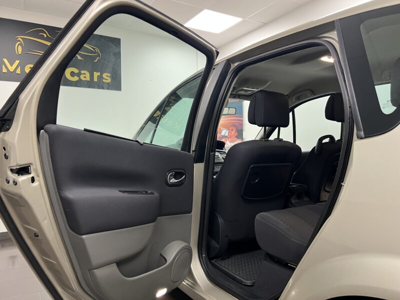 Renault Scénic 2.0 135hk Fullservad |Nyservad|Kamrem-bytt