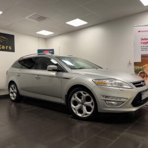 Ford Mondeo Kombi EST Business|D-Värmare|Keyless|Nybes|Nyserv|Drag