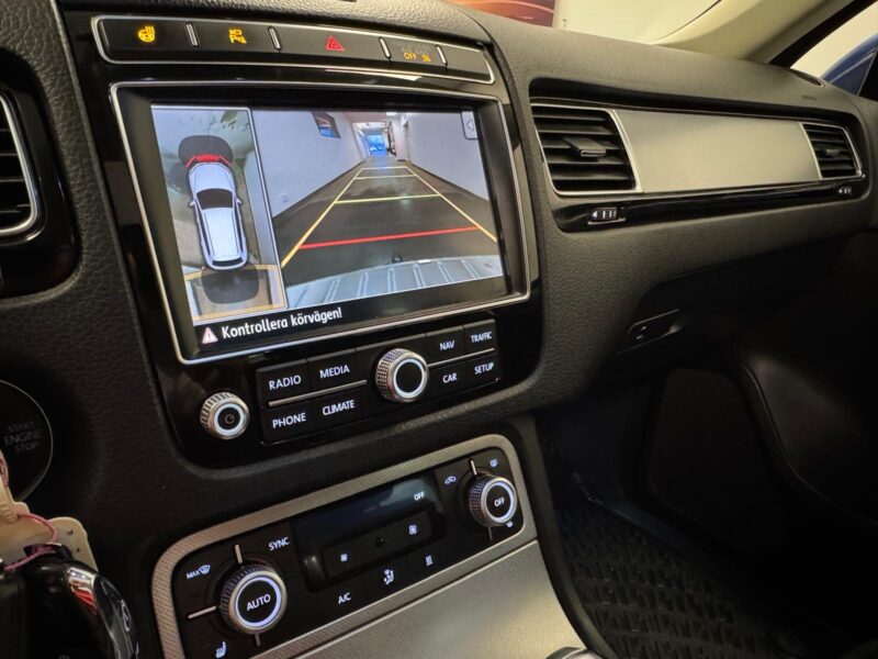 Volkswagen Touareg 3.0 V6 TDI DPF BMT 4Motion|360°Kamer|Pano|Värmar|1Ägare