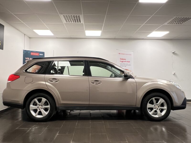 Subaru Outback 2.0 4WD Business|Dragkrok|Navi|Taklucka|Nyserva|Värmare
