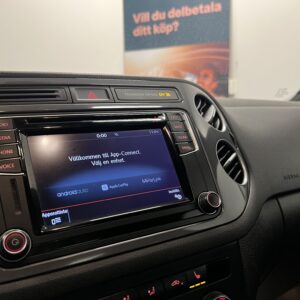Volkswagen Tiguan 2.0 TDI 4M R-Line|D-Värmare|Pano|Drag|B-Kamera|Nyservad