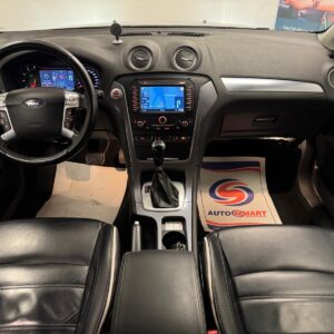 Ford Mondeo Kombi EST Business|D-Värmare|Keyless|Nybes|Nyserv|Drag
