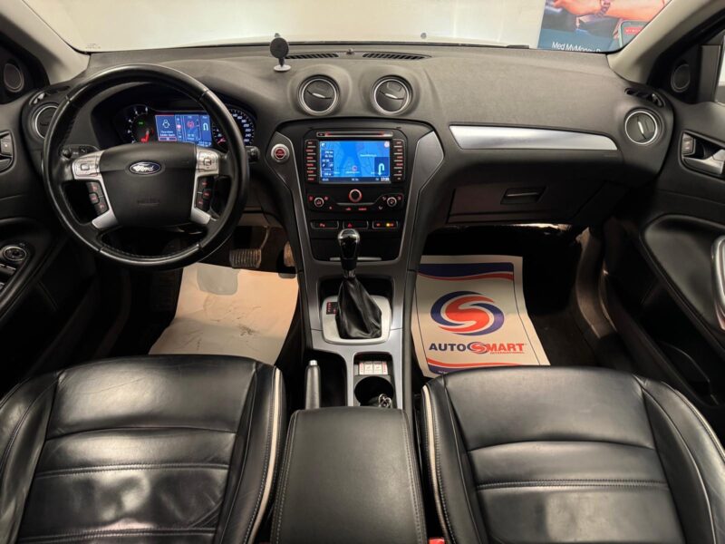 Ford Mondeo Kombi EST Business|D-Värmare|Keyless|Nybes|Nyserv|Drag