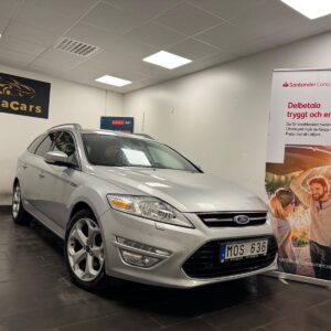 Ford Mondeo Kombi EST Business|D-Värmare|Keyless|Nybes|Nyserv|Drag