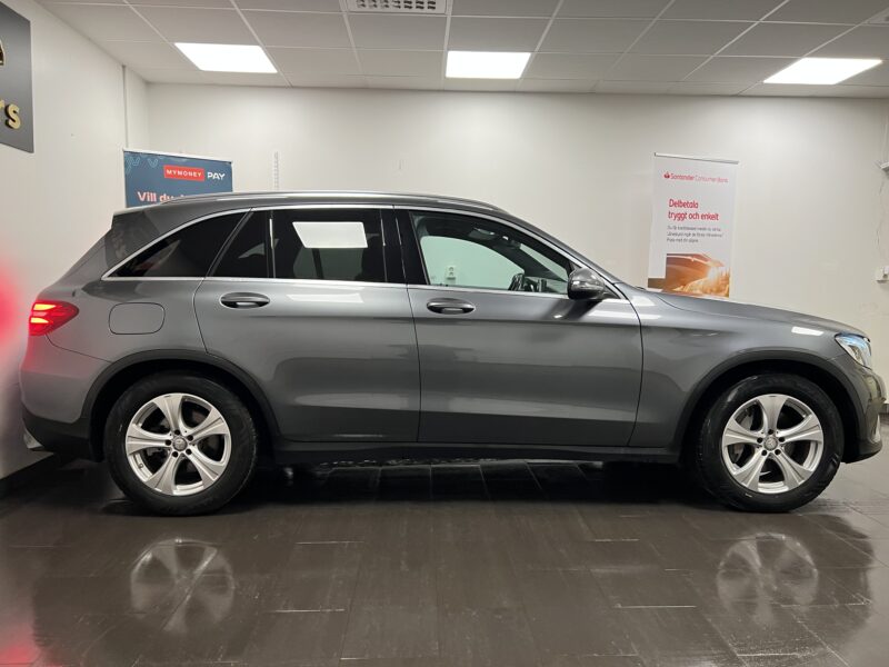 Mercedes-Benz GLC 220 d 4MATIC 9G-Tronic 170hk|Drag|Kamera|2Ägar|1årGaran
