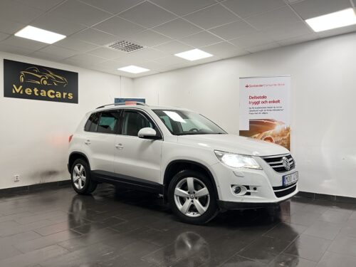 Volkswagen Tiguan 1.4 TSI 4Motion Sport 150hk|Nyserv|Parkeringasist|Drag