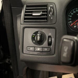 Volvo S40 2.0F Momentum 145hk|Drag|Nyservad|1Ägare|P-sensor