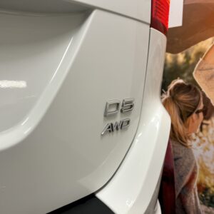 Volvo XC60 D5 AWD Geartronic R-Design 215hk|Pano|Värmare|Drag|Navi