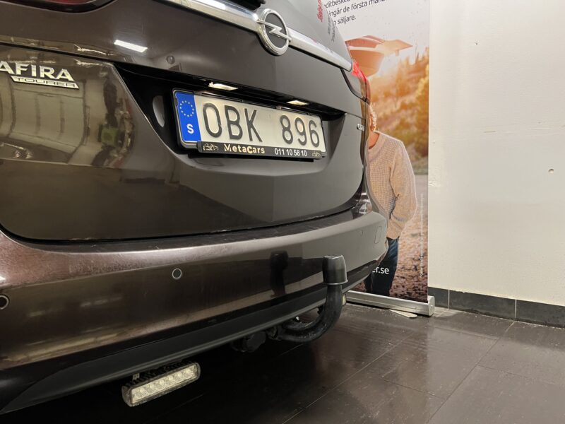 Opel Zafira Tourer 2.0 CDTI Business 130hk|Drag|Pano|2 Ägare|7-sits