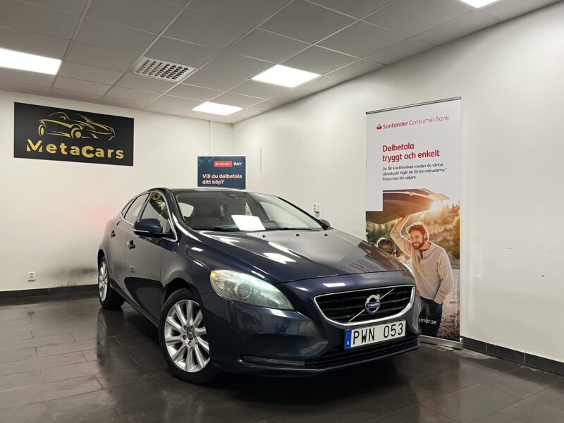 Volvo V40 D3 Summum 150hk|Navi|B-kamera|Skinn|Drag|1 Ägare