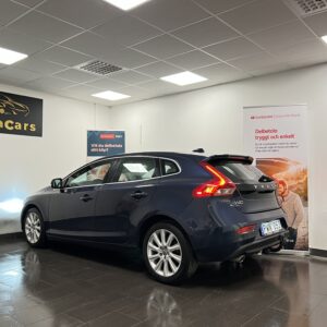 Volvo V40 D3 Summum 150hk|Navi|B-kamera|Skinn|Drag|1 Ägare