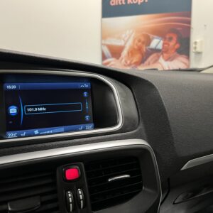 Volvo V40 D3 Summum 150hk|Navi|B-kamera|Skinn|Drag|1 Ägare
