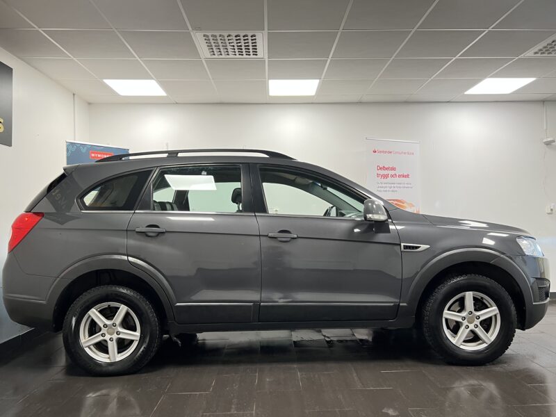 Chevrolet Captiva 2.4 167hk|7-Sits|P-sensor|Nyserv|Nybesiktad