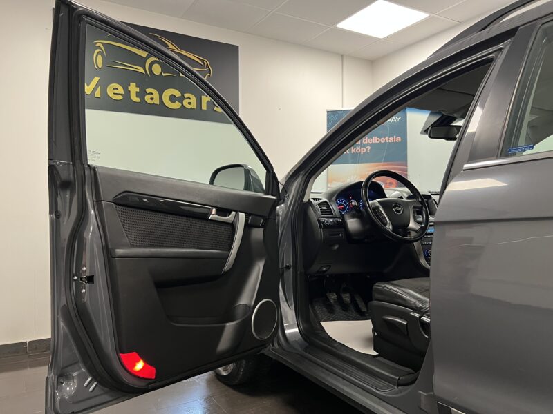 Chevrolet Captiva 2.4 167hk|7-Sits|P-sensor|Nyserv|Nybesiktad