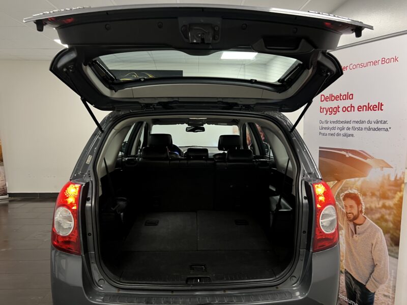 Chevrolet Captiva 2.4 167hk|7-Sits|P-sensor|Nyserv|Nybesiktad
