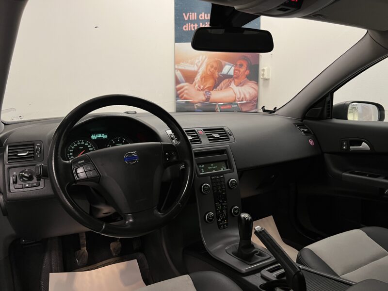 Volvo C30 1.8 Flexifuel Kinetic 125hk|Nyservad