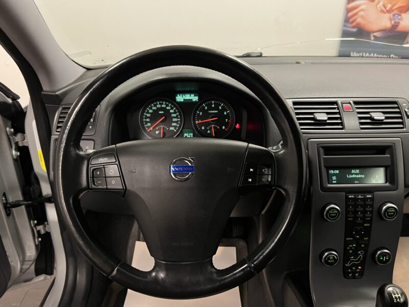 Volvo C30 1.8 Flexifuel Kinetic 125hk|Nyservad