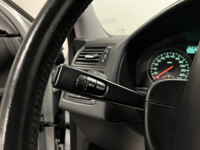 Volvo C30 1.8 Flexifuel Kinetic 125hk|Nyservad