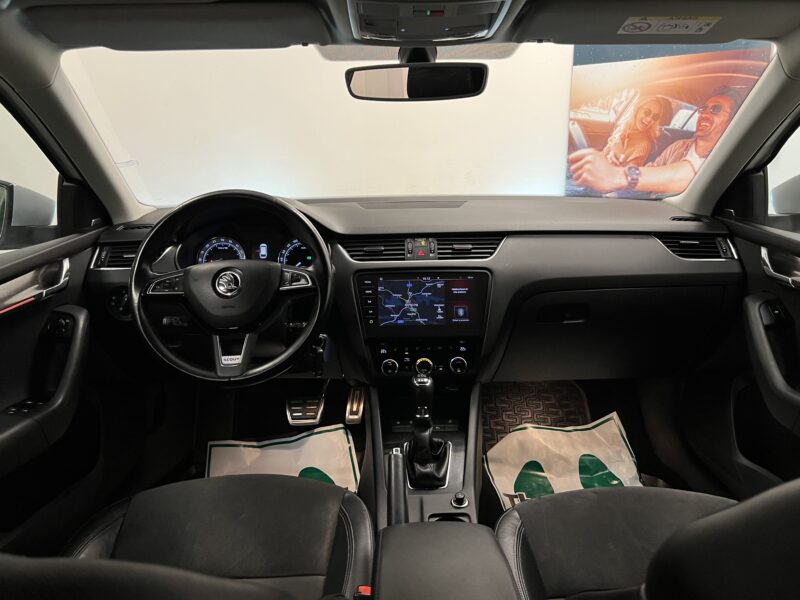 Skoda Octavia Scout 2.0 TDI SCR 4x4 Premium 150hk|Navi|Kamera|Drag|1Ägare