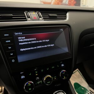 Skoda Octavia Scout 2.0 TDI SCR 4x4 Premium 150hk|Navi|Kamera|Drag|1Ägare