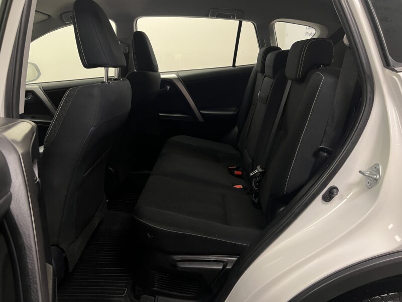 Toyota RAV4 Hybrid 2.5 Dual VVT-i AWD 190hk|Drag|B-Kamera|Adaptiv