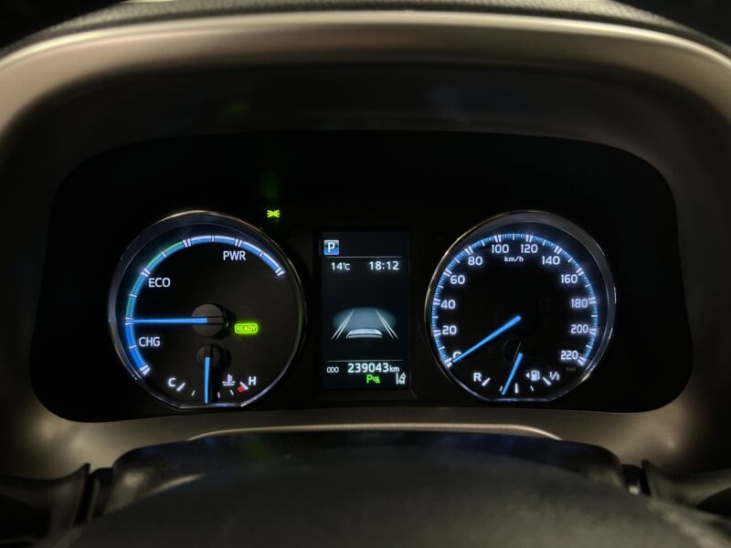 Toyota RAV4 Hybrid 2.5 Dual VVT-i AWD 190hk|Drag|B-Kamera|Adaptiv